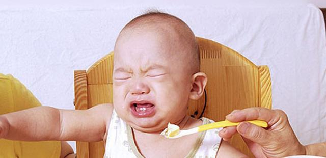 很小就有口臭,15个月宝宝口臭的原因和解决方法