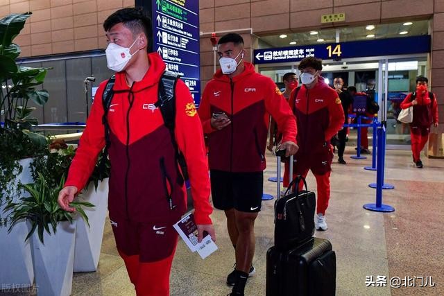 李铁谈国足落败缘故,李铁谈失利原因