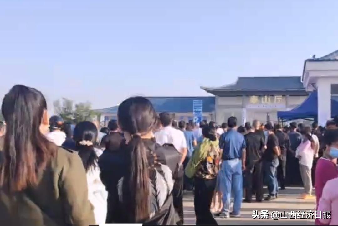 大脚婶于月仙的葬礼,大脚婶于月仙追悼会现场