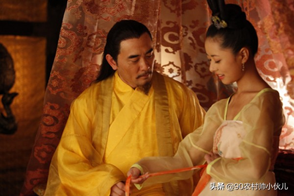 古代皇帝是如何和妃子相处的,各个朝代皇帝对妃子的规矩