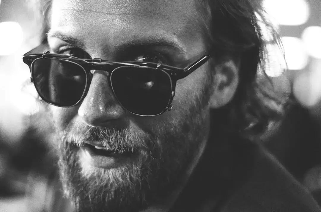 戴上墨镜之后的颜值 (推荐大家几个常戴的墨镜)