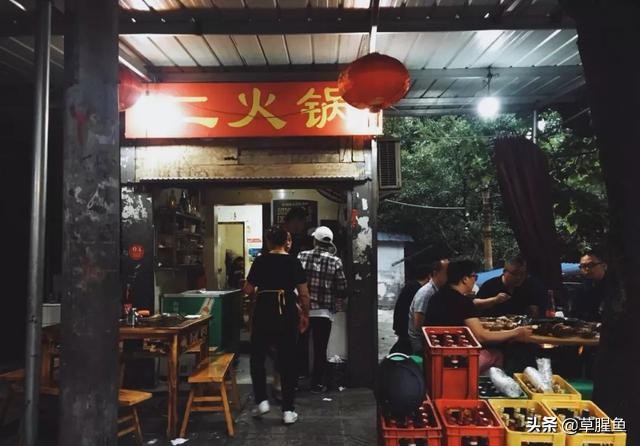 重庆解放碑附近苍蝇馆子前十名,重庆美食苍蝇馆子解放碑附近