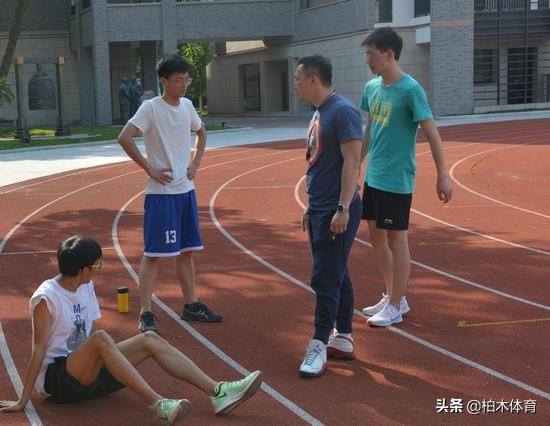 体育生疲劳期应该练什么,体育生疲劳期怎么安慰