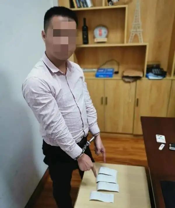 诈骗团伙涉案金额12万,诈骗团伙涉案1400万