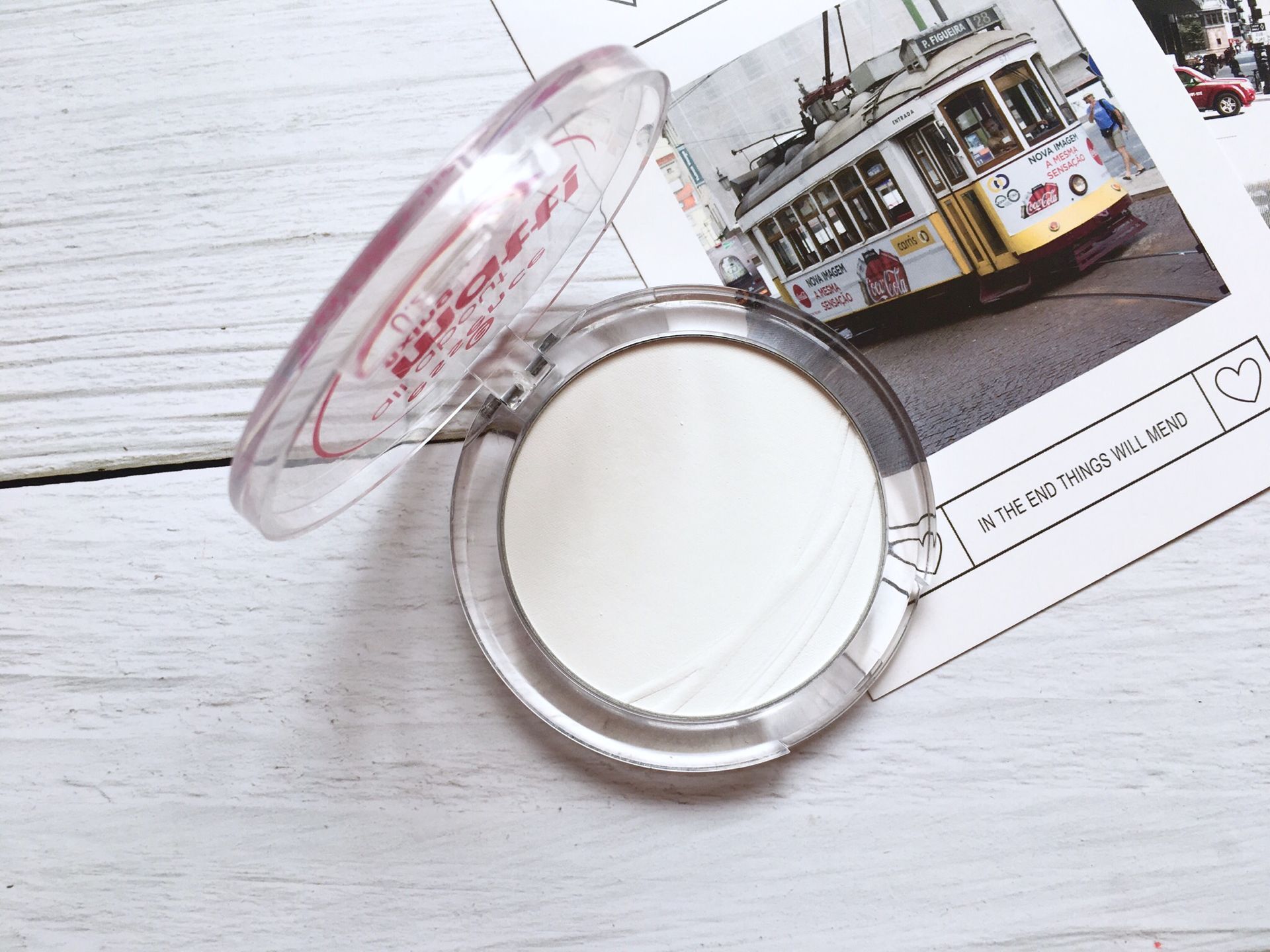 平价定妆粉推荐公认好用,平价好用定妆产品推荐