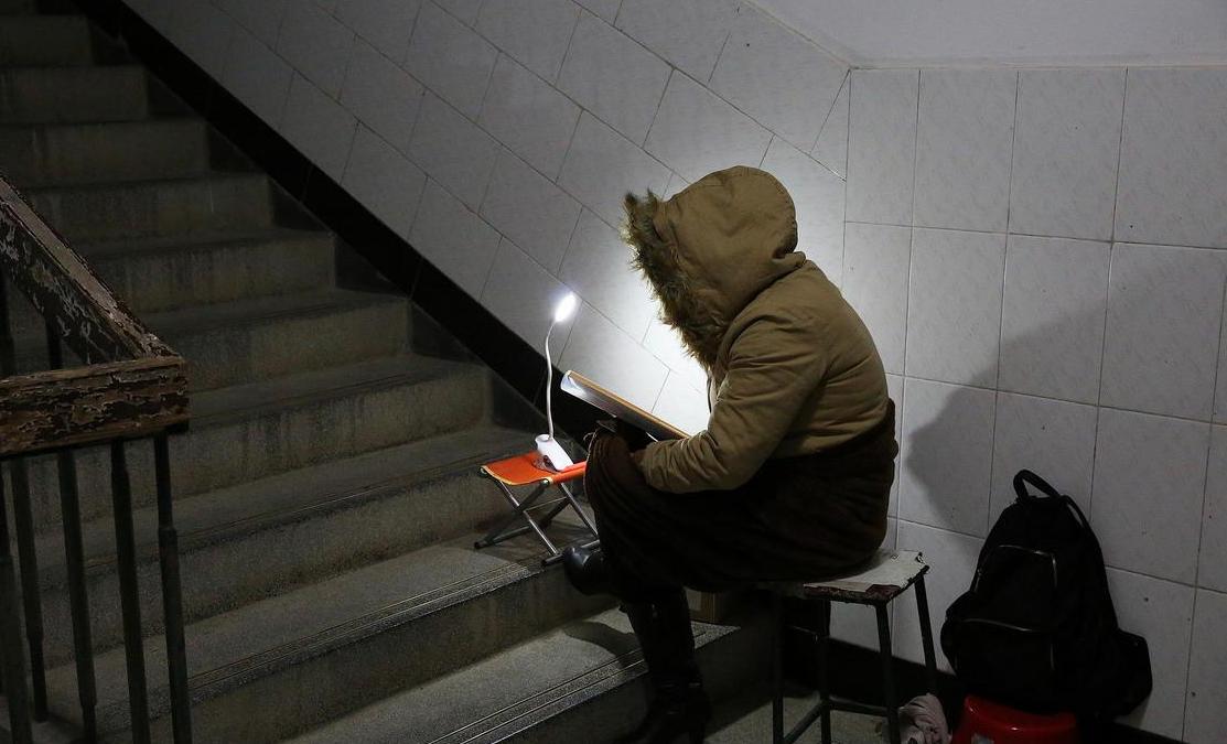 考研内卷专业排行,这8大专业考研竞争最激烈