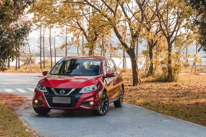 2013年的骐达和2016年的飞度哪个好,日产骐达2024款缺点