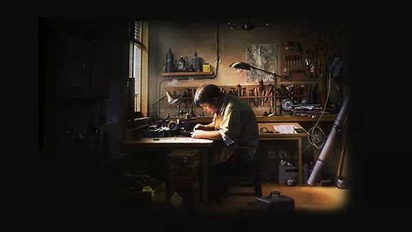 罗永浩锤子六周年,罗永浩重回锤子