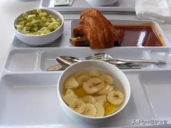 德国某大学实验室,大家进来感受一下