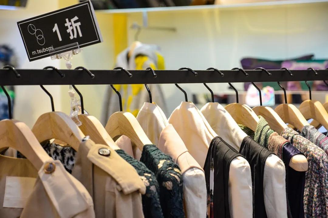 王府井大街东安市场,王府井步行街东安市场