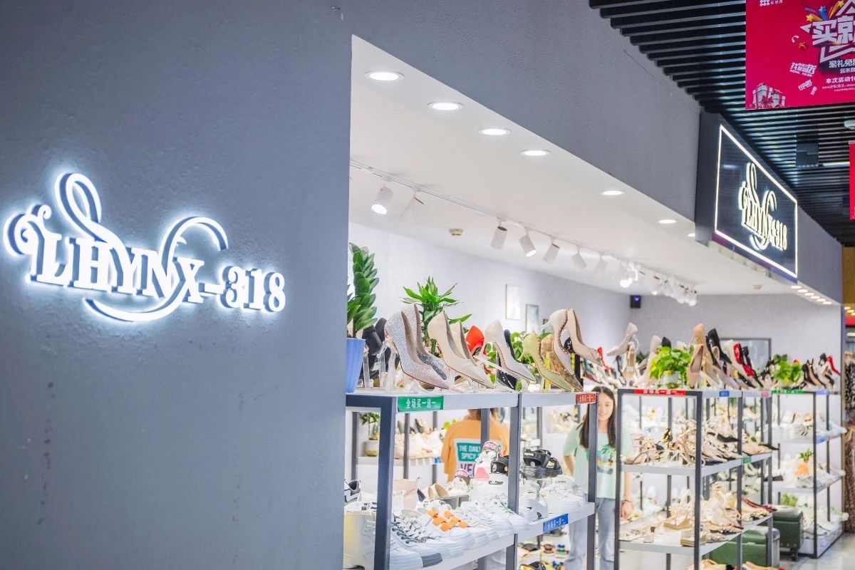 40度高温商场,40度高温商场避暑