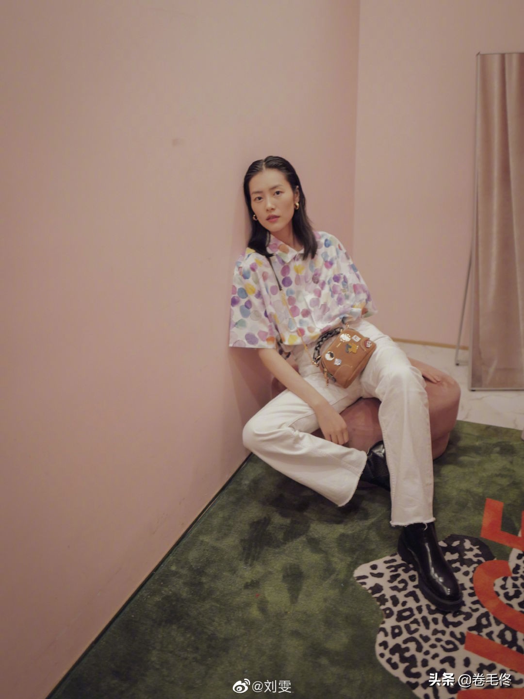 女生必须要学会的几个拍照小技巧,女神拍照技巧与角度和p图