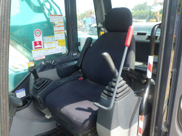 神钢sk200-8优缺点,土方小王子解说