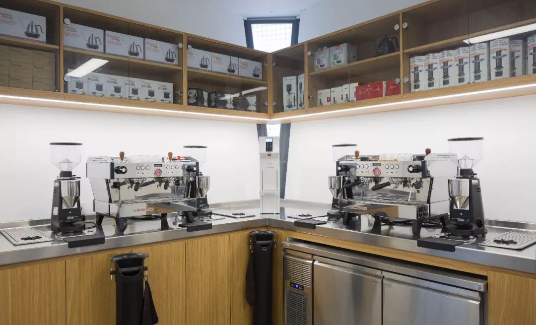 中赫时尚咖啡,中赫时尚咖啡学院学费