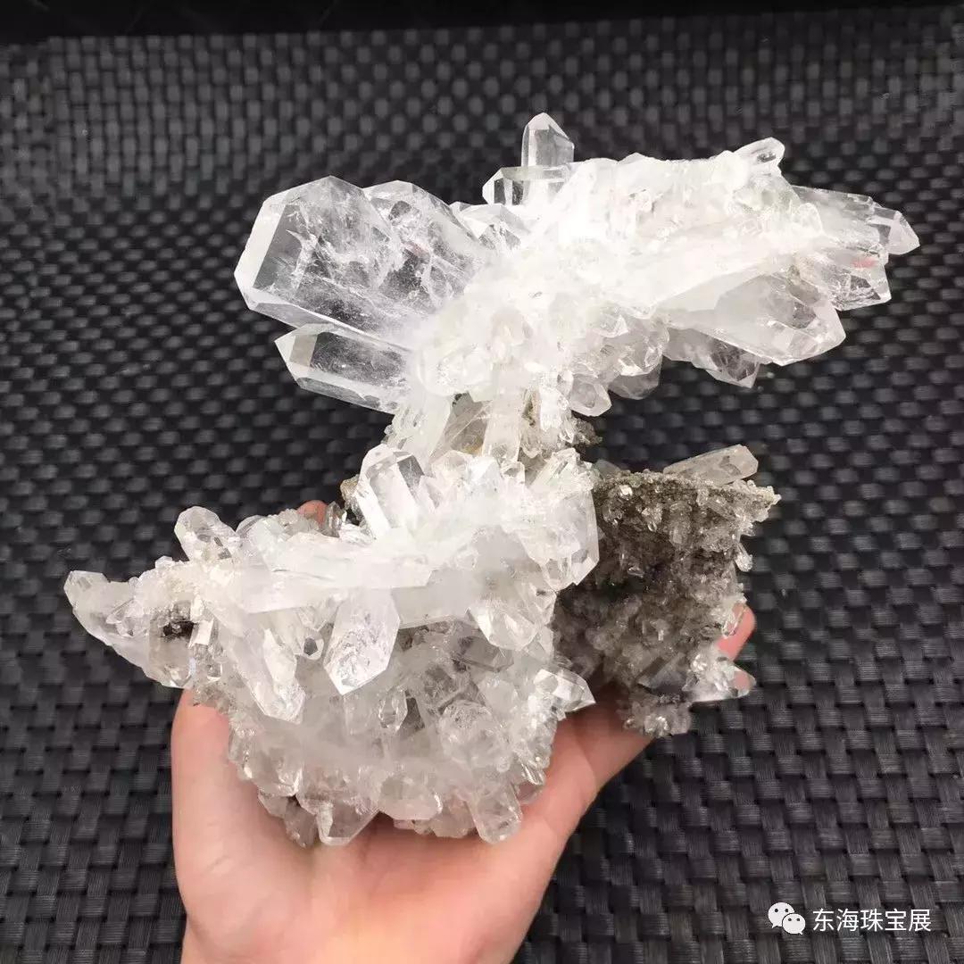 最好看的天然矿物,世界上最珍贵的矿物