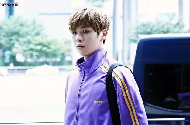 潮牌穿搭有人在乎价格,小众潮牌便宜百搭