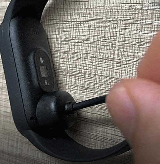 小米手环3和小米手环5,小米手环5和小米手环3手环通用吗