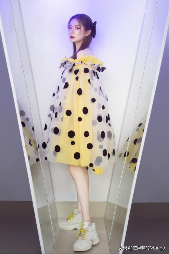 戚薇素颜被吐槽,戚薇吐槽p图完整版