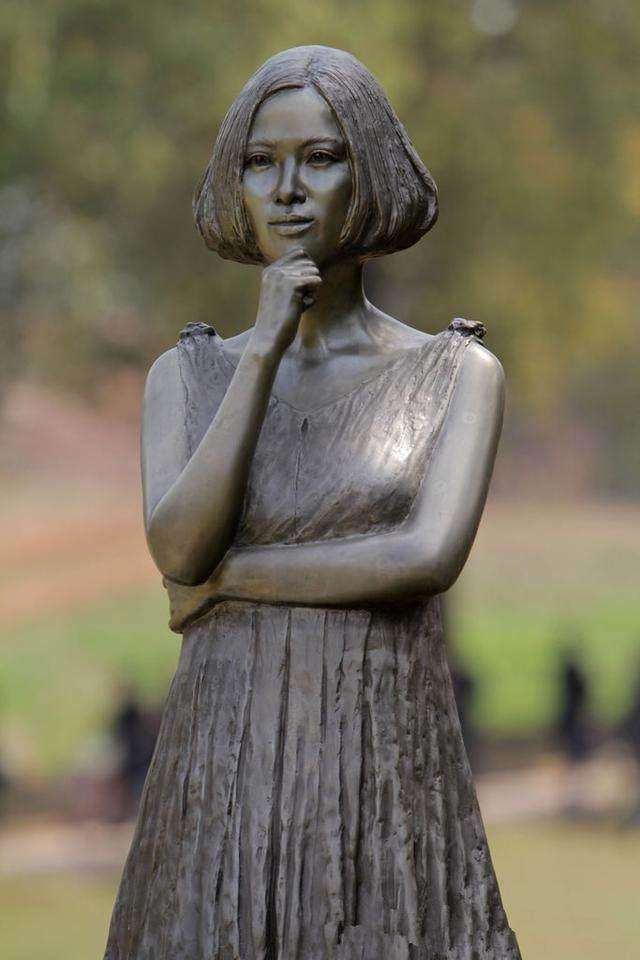 姚贝娜去世5年了,年迈的父母一直保留一个习惯,原因让人泪奔