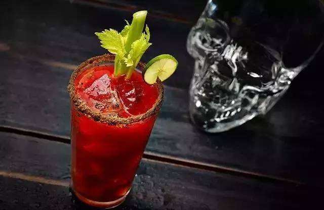 酒吧调酒的知识,酒吧必备常识有哪些