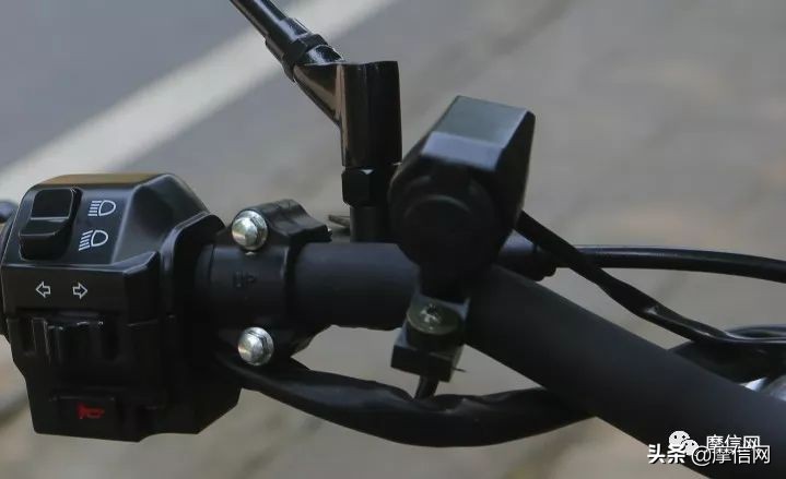 复古铁甲骑兵测评,银钢铁甲骑兵复古车200测评