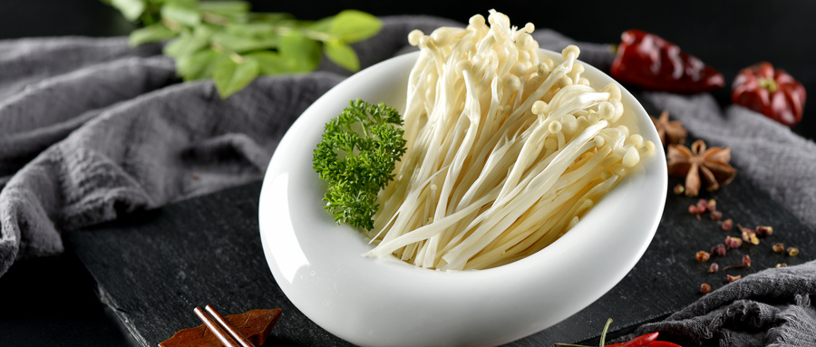 金针菇富含的营养成分,金针菇和什么菜一起吃最好