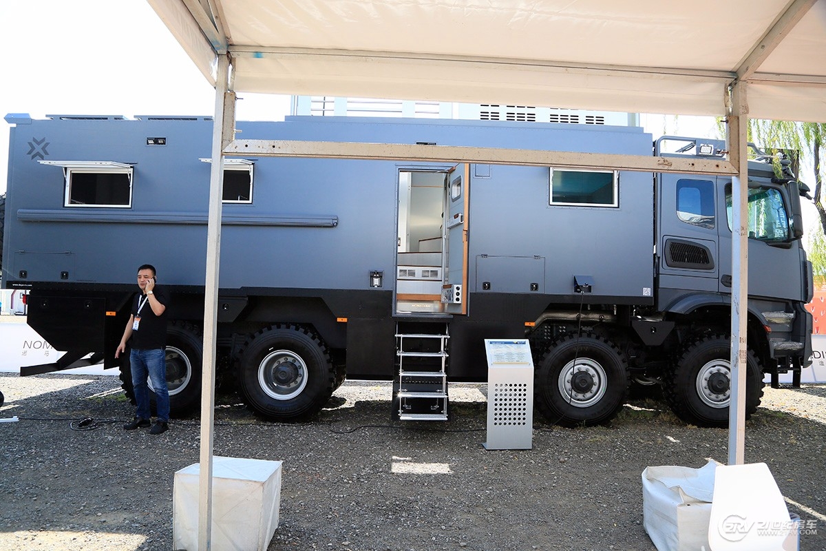 诺马迪森房车100万以内,1300万诺马迪森越野房车旅游