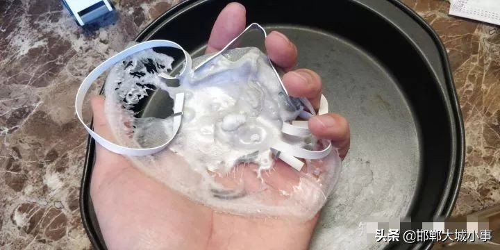 买不到口罩怎么办只能在家自制了,3种口罩再利用方法比较靠谱