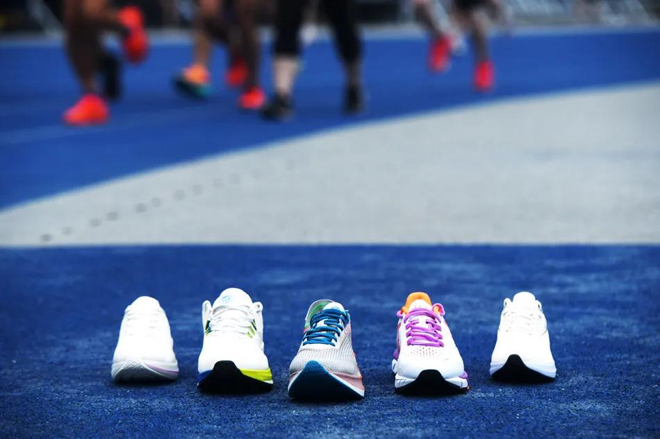 361飞飚跑鞋顶级跑者,初跑者跑鞋推荐361