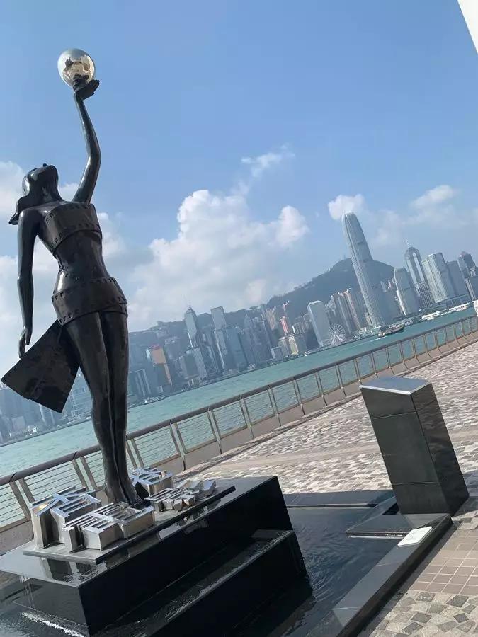 从来没见过如此冷清现场,从没见过如此空荡荡的长沙