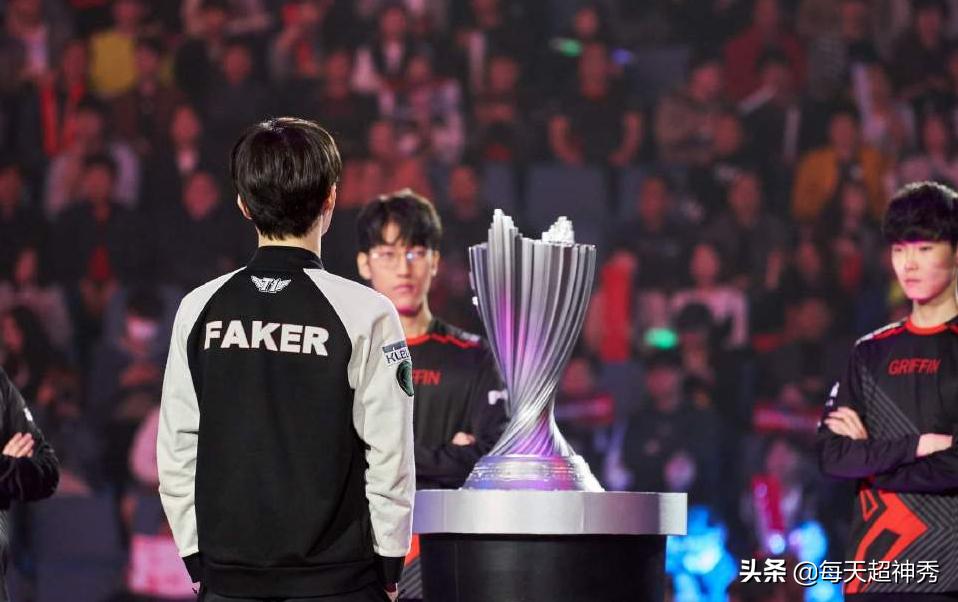LOL韩服战绩更新，SKT首发五虎都是最强王者，IG呢？
