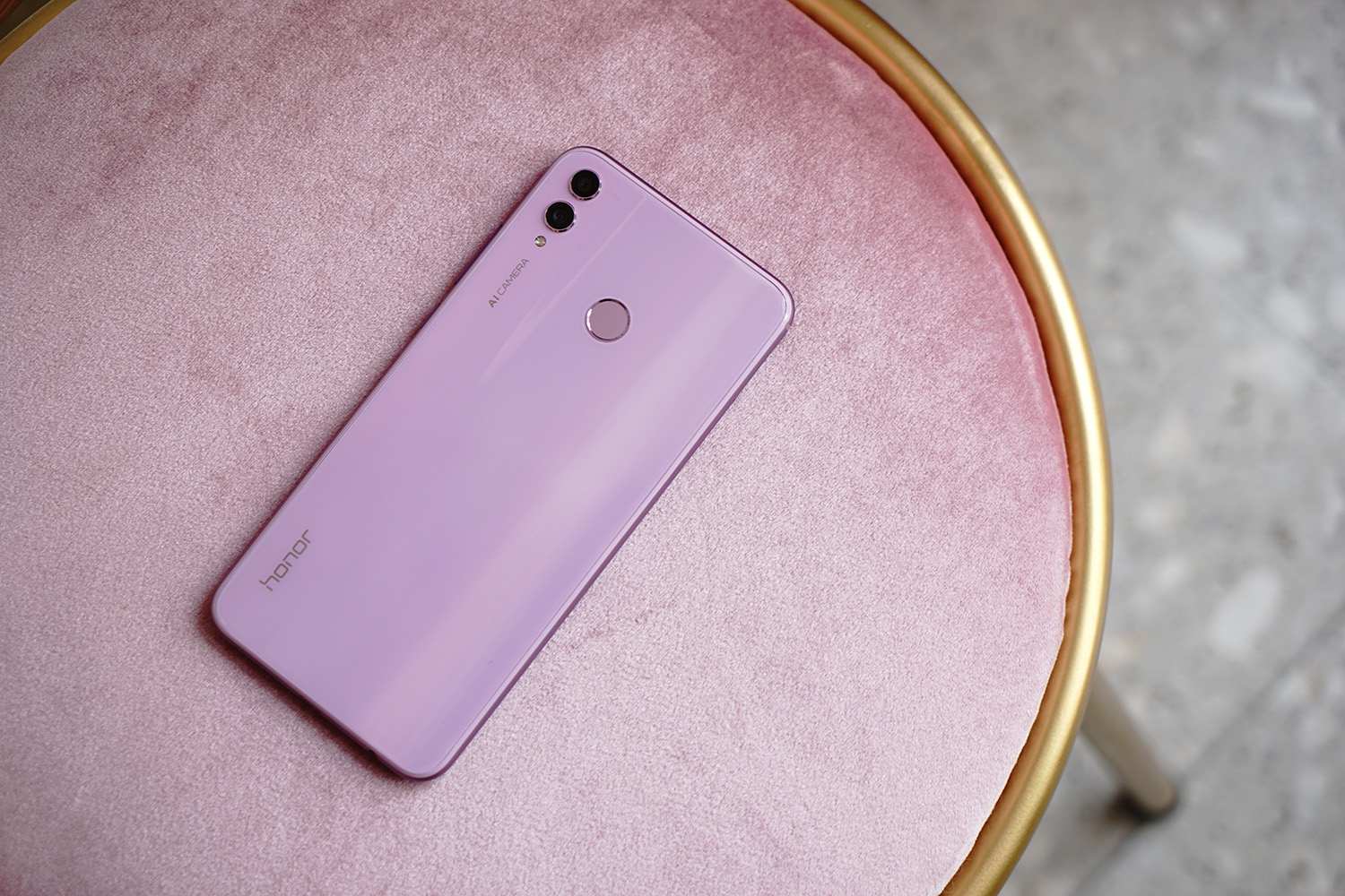 荣耀8x梦幻紫男生用,荣耀8x刚出有什么颜色