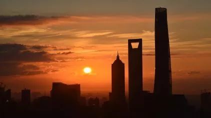 上海凭什么消费那么高,学生党上海旅游消费