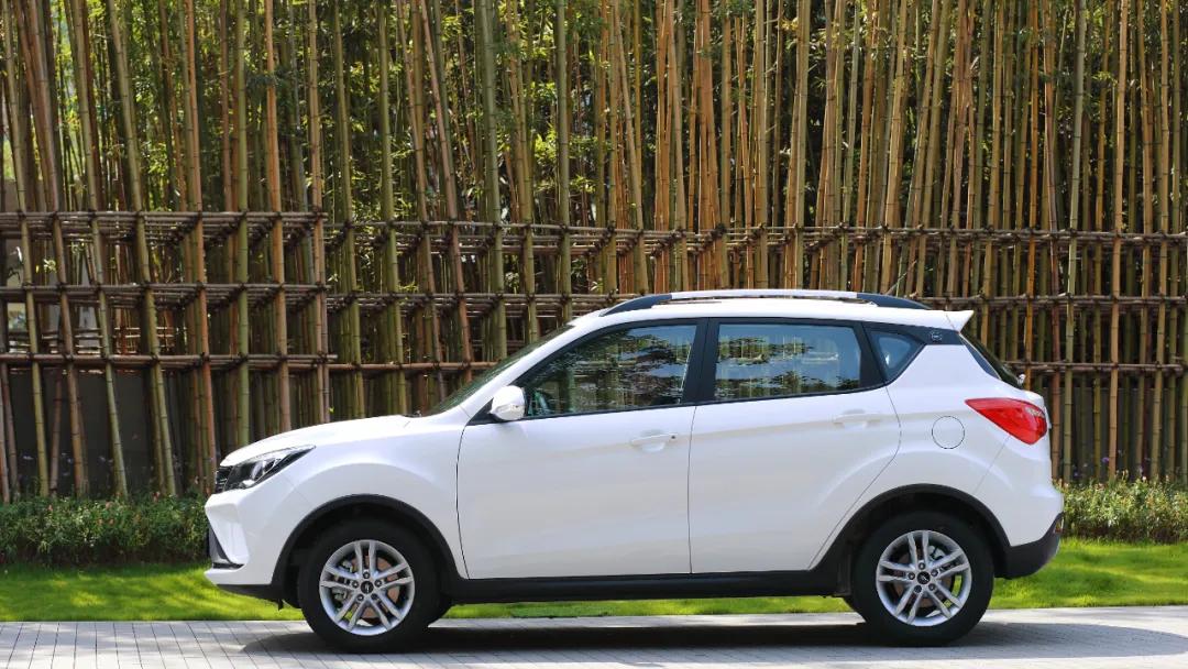 4万到6万的小型suv自动挡的,6万左右的suv自动挡车哪款好