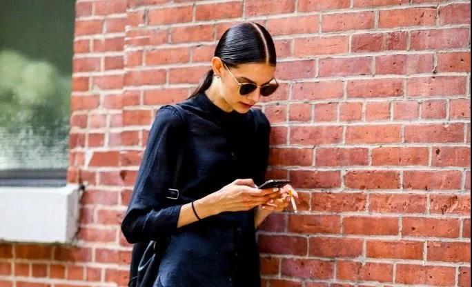 如何纠正体态问题避免越练越丑,一招改善不良体态