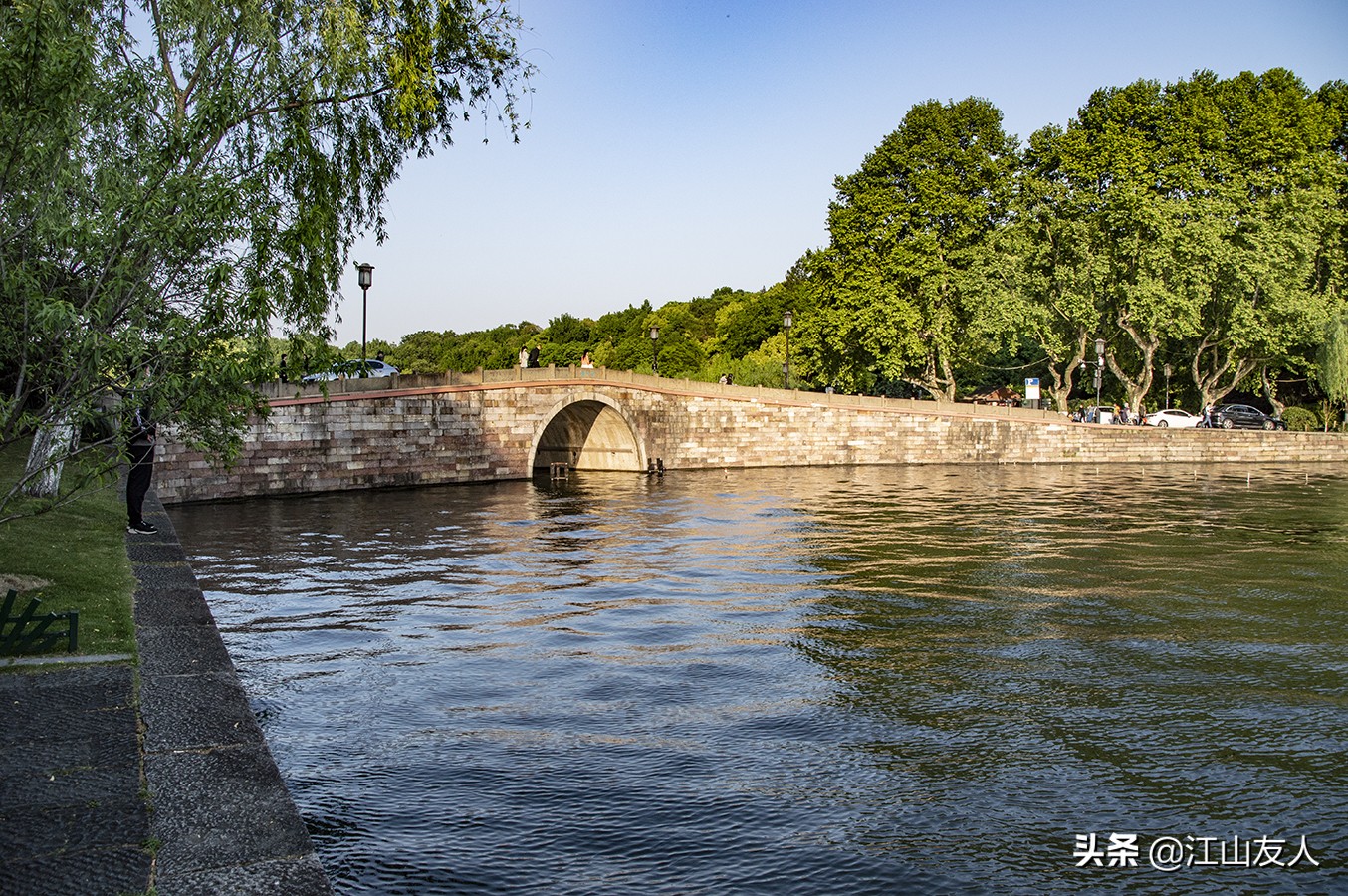 杭州西湖，美在风景，厚重在历史文化，杭州是个玩不厌的城市
