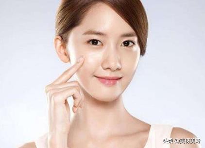 油性皮肤和干性皮肤怎么区分,油性皮肤怎么改善