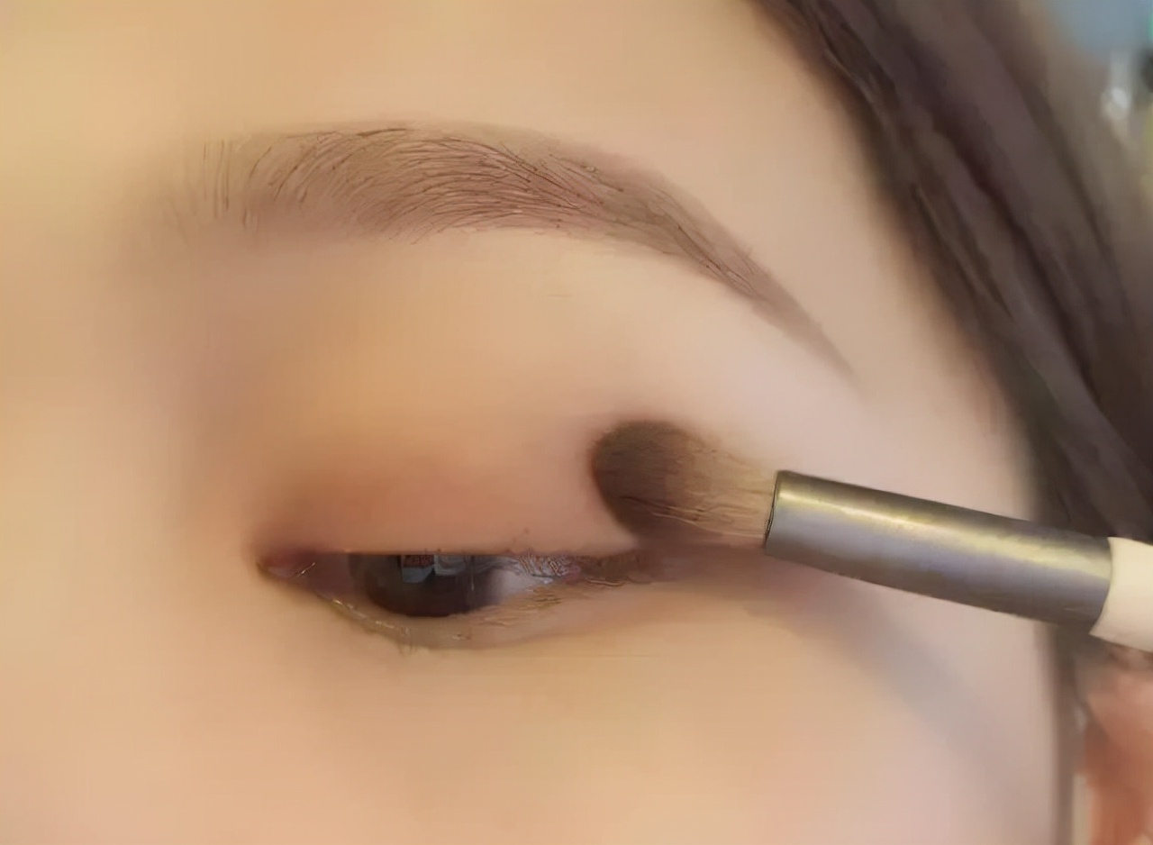 适合新手不会化妆的眼影,日常眼影妆手残党也能学会