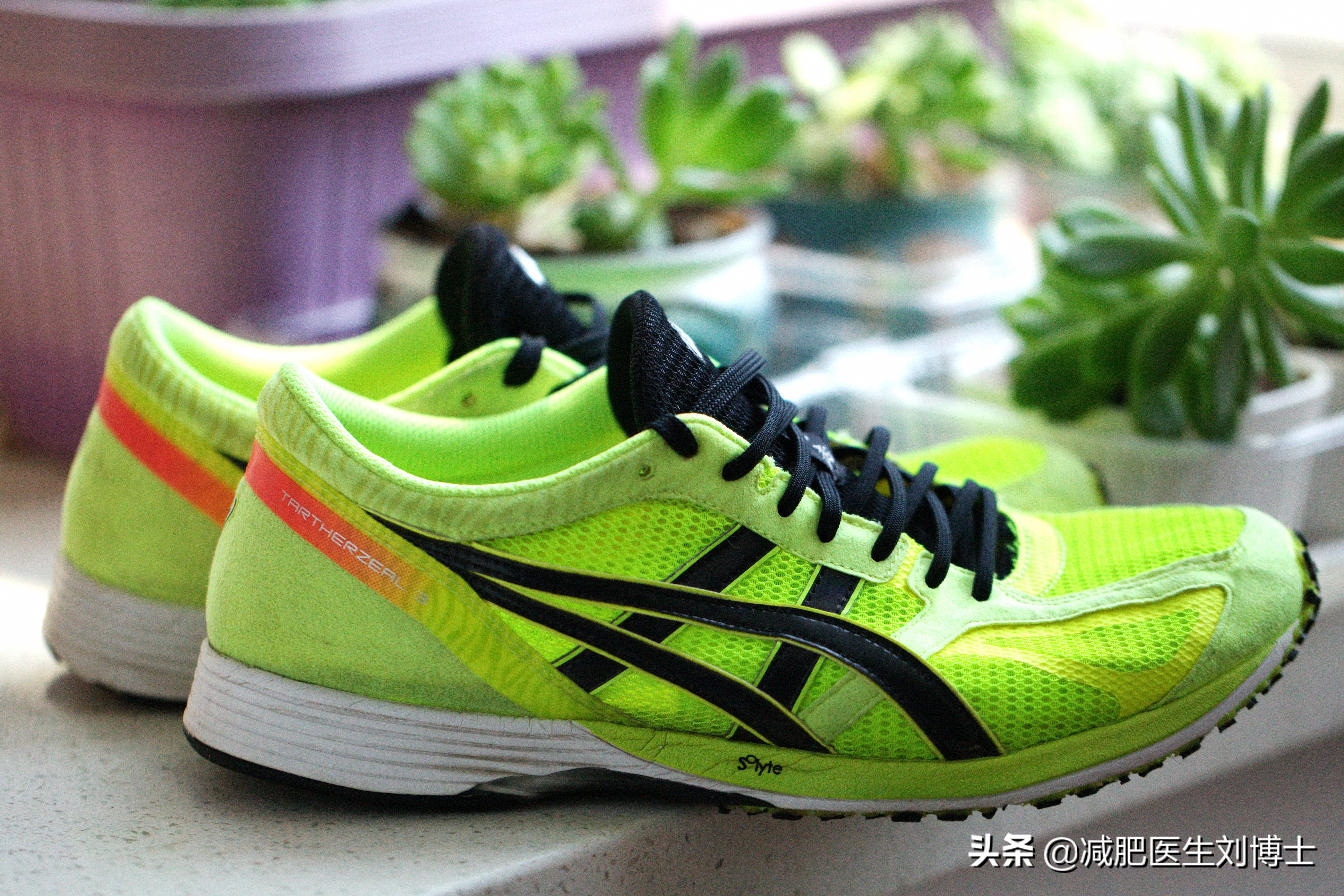 比较推荐的几双入门级跑鞋,公认脚感最好的10双跑鞋