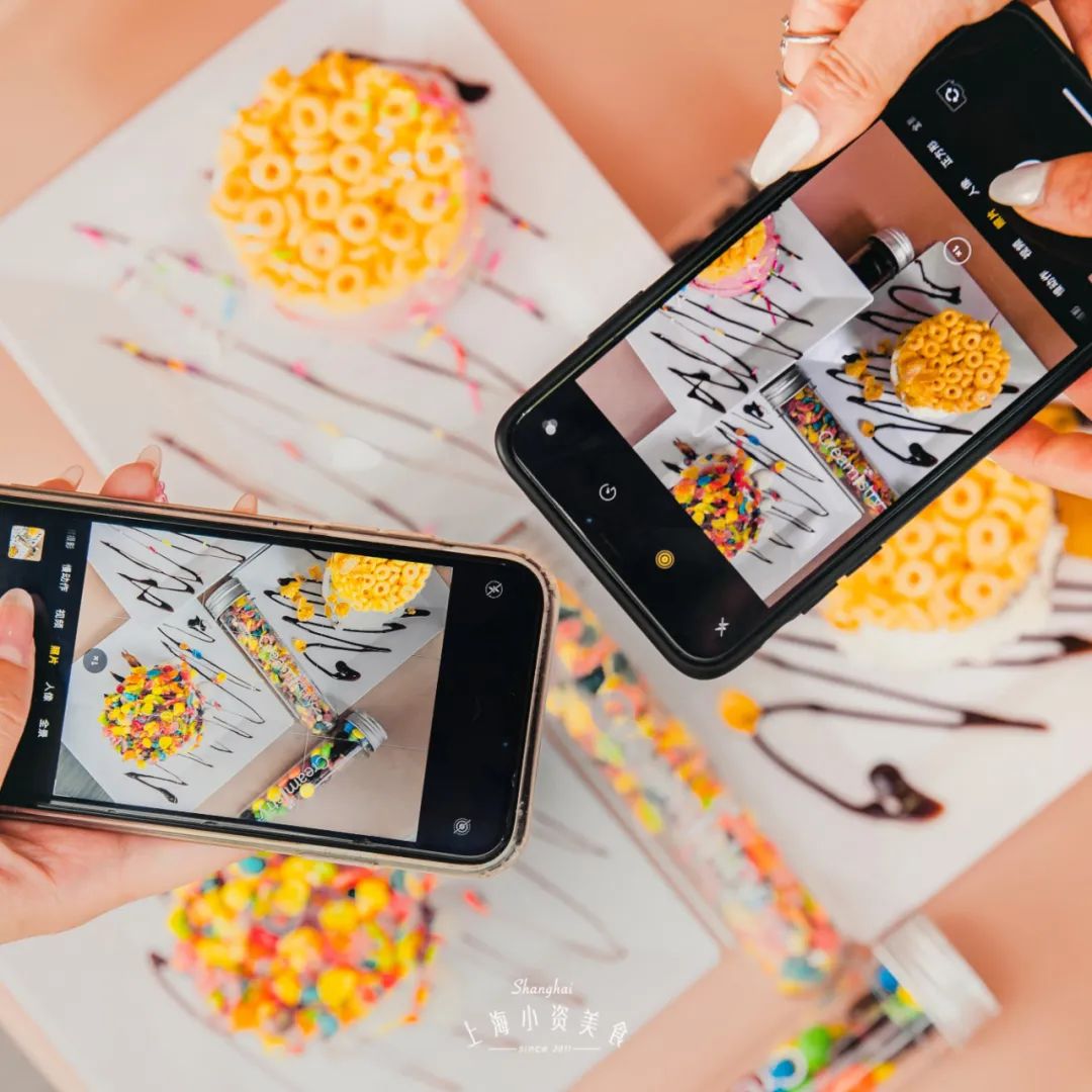 最近特火奶油冰淇淋,液氮网红冰淇淋