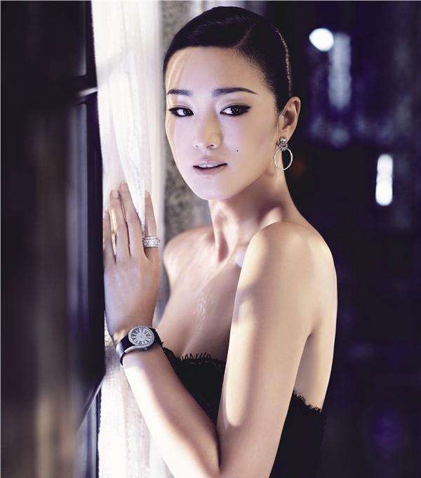 脸上有很多痣的女人代表什么,脸上这4处有痣的女人