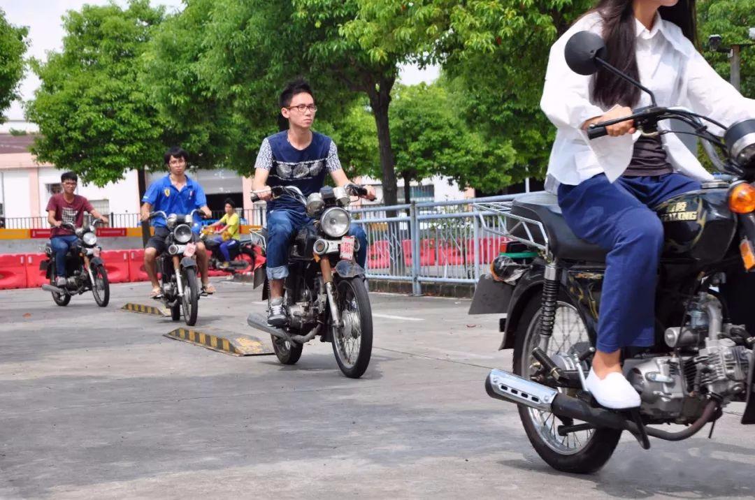 中山摩托车驾照哪个驾校快,中山怎么自己报名考摩托车驾照