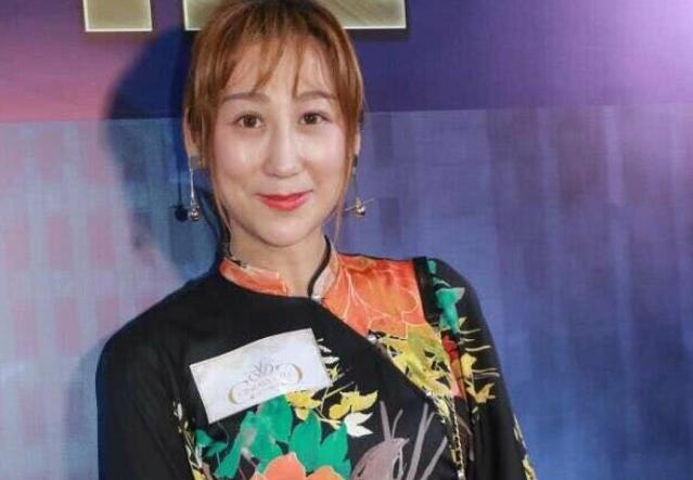 5年剖4胎，如今还要拼5胎，蒋丽莎被称生育机器，她霸气回复