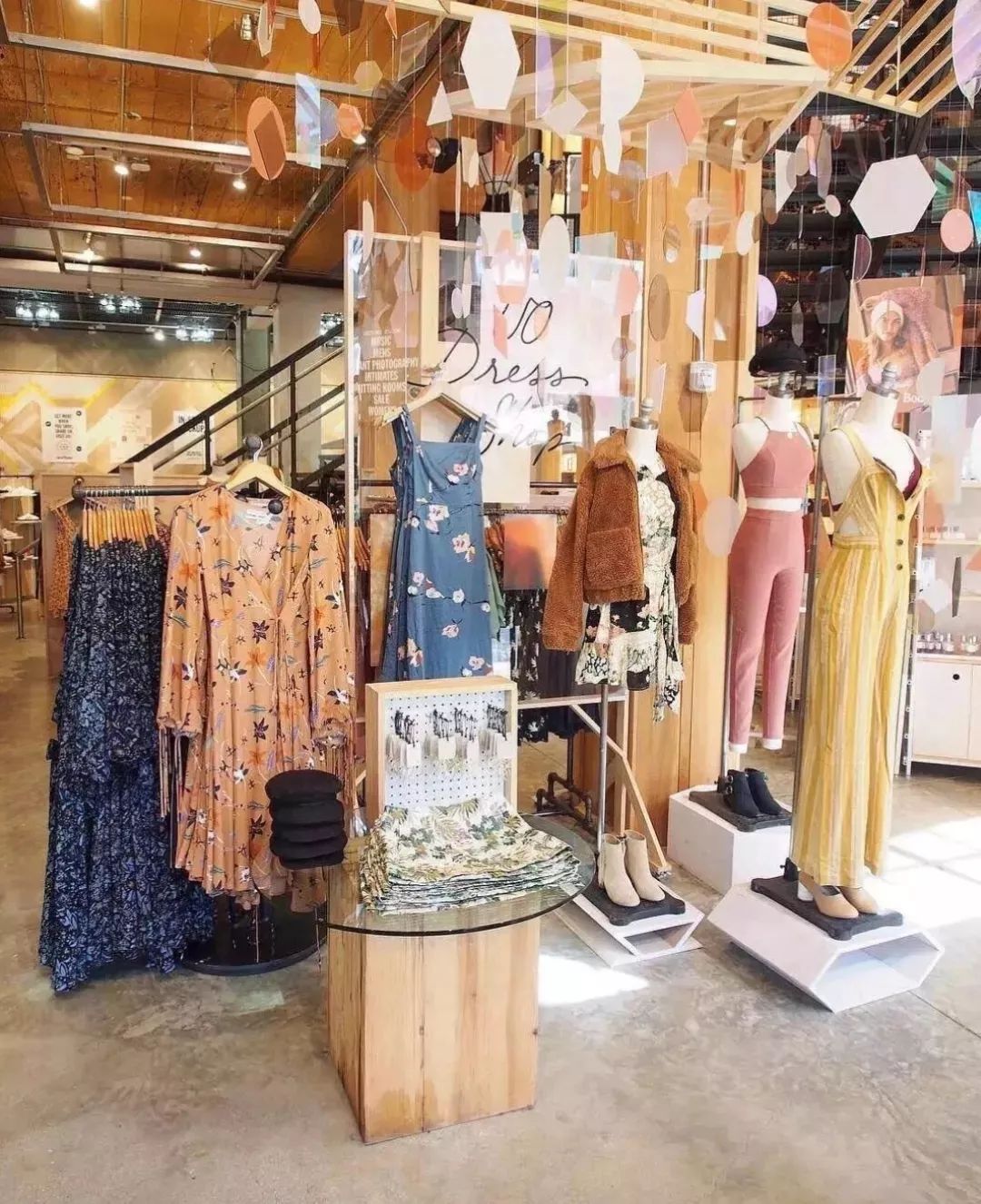 杈卞崕dg鏈夊繀瑕佹帴鍙楀悧,dg杈卞崕鍚庡叾浠栧ア渚堝搧琛ㄧ幇