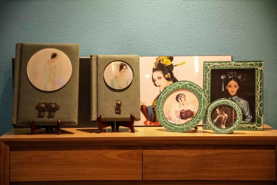 纪梵希四宫格散粉和nars蜜粉,纪梵希四宫格散粉和兰蔻丝绒散粉