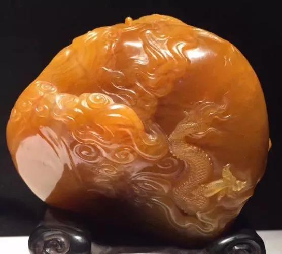 寿山田黄原石真品,怎么鉴别寿山田黄的品质