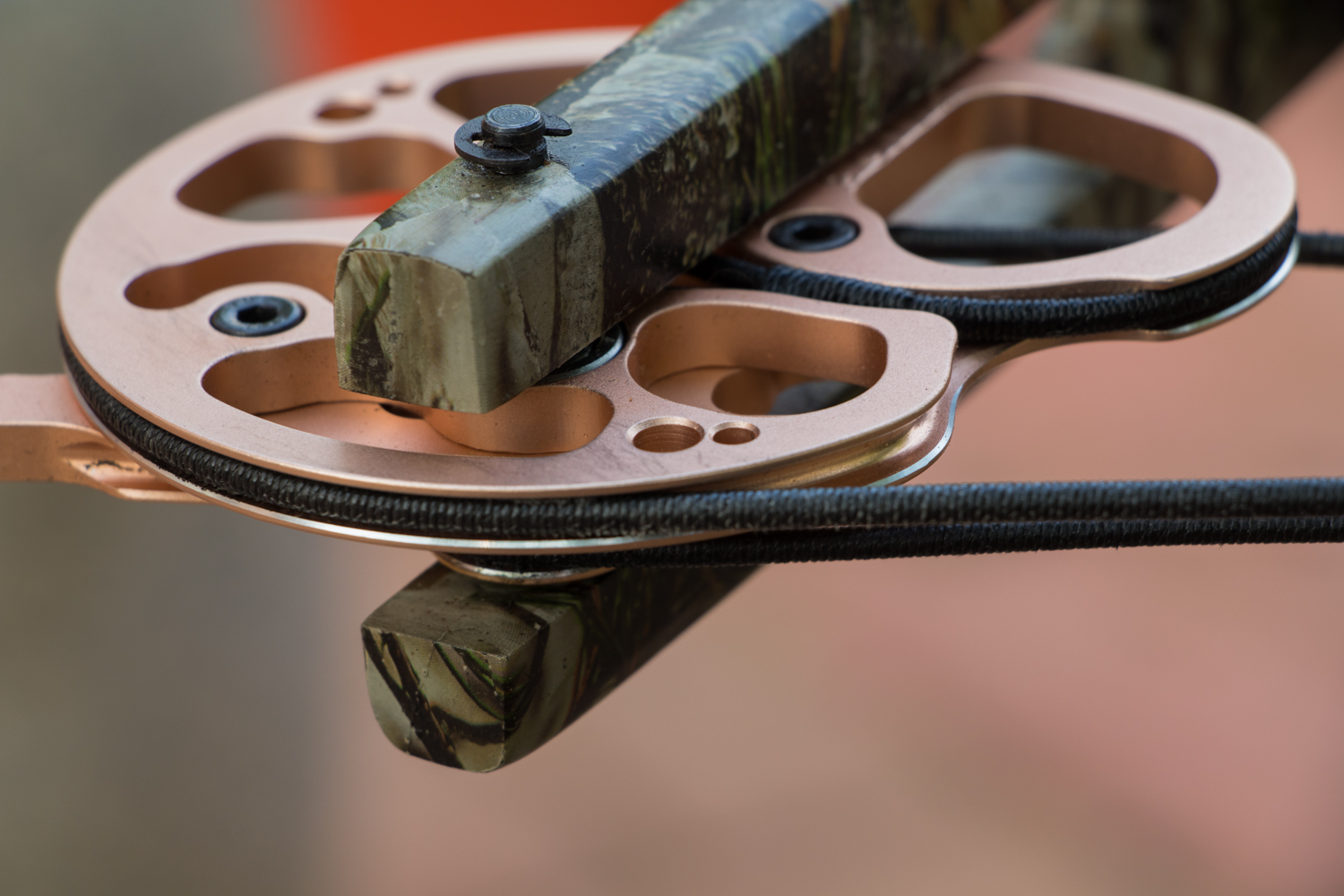 国产复合弓新手推荐,测试复合弓威力到底有多大