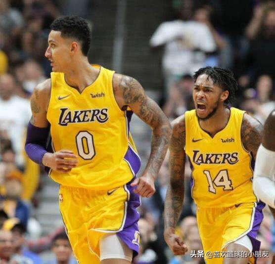 球哥连续崴脚视频,球哥鲍尔连续崴脚