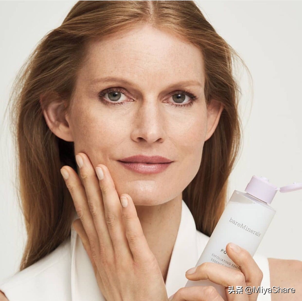 紧致焕颜精华小棕瓶测评,抗皱保湿小绿瓶精华