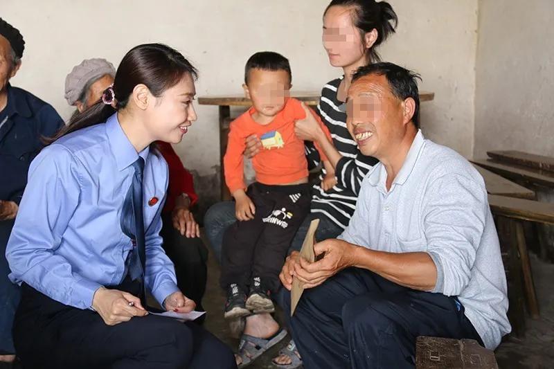 【双先榜样】朱丽沙：80后“斜杠青年”的变与不变